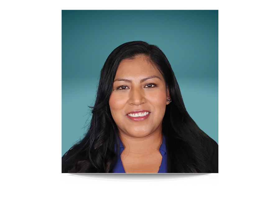 Account associate - Rocio Torres