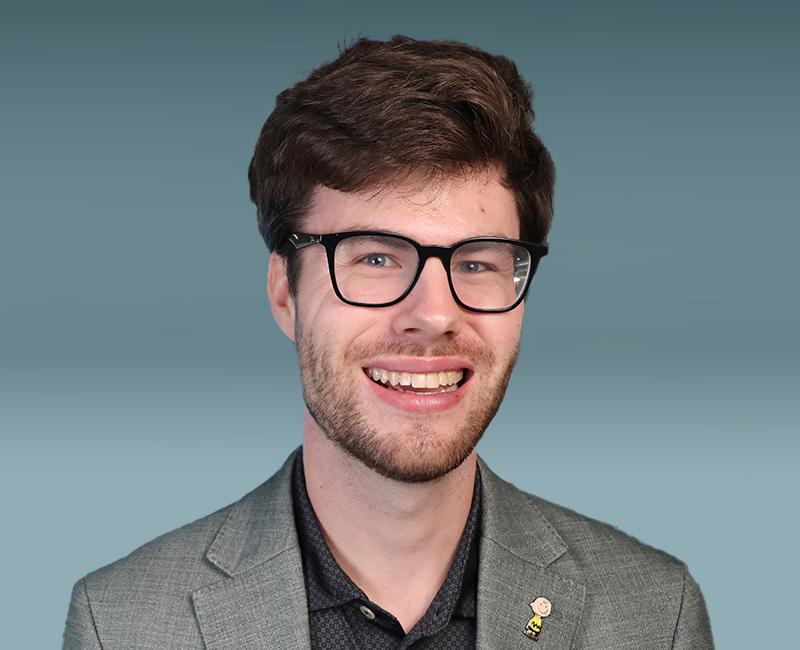 Gray Mandabach - Public Relations Intern  Lee Andrews Group